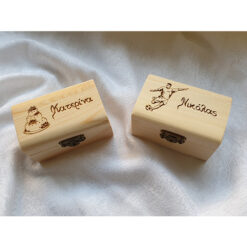 Ξύλινο κουτάκι με χάραξη